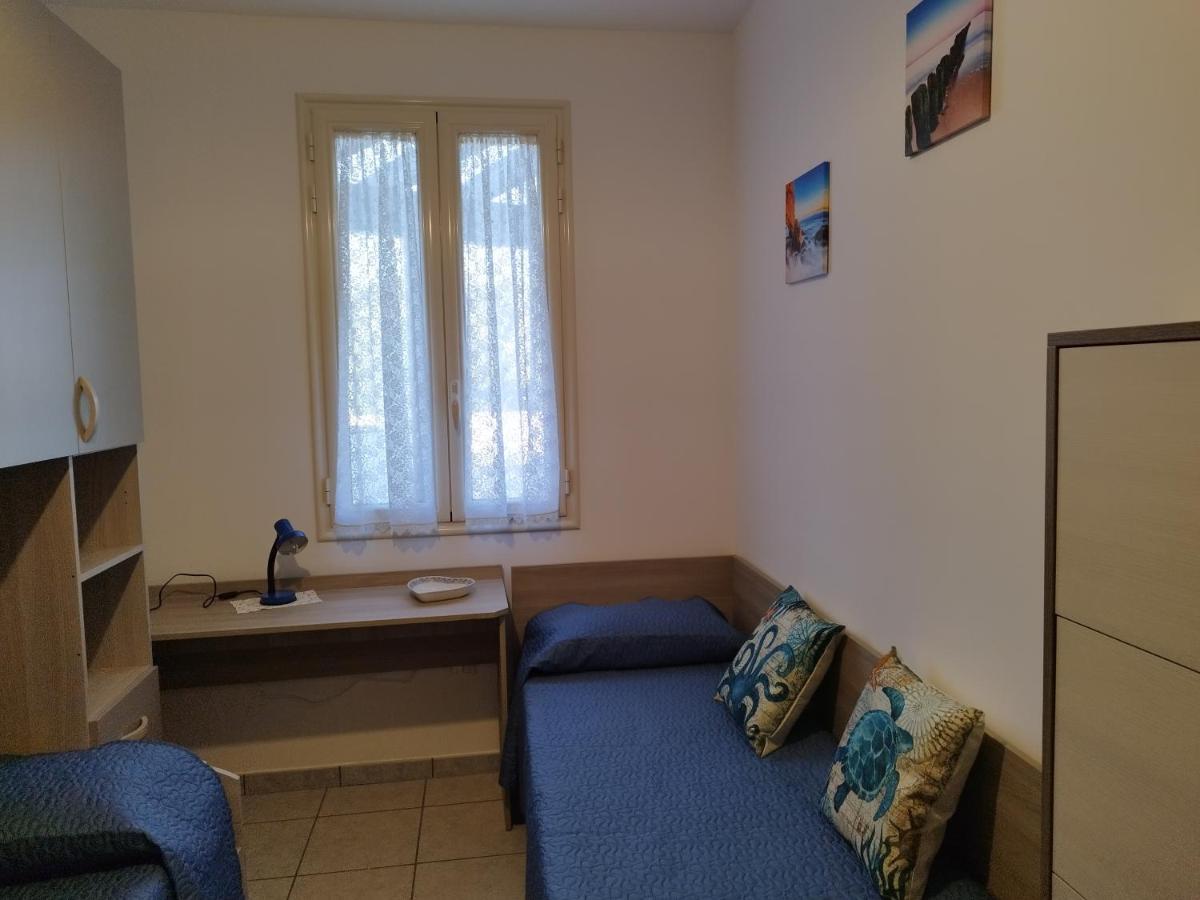 Casa Vacanze Il Sorriso Di Emi Torre Suda Ngoại thất bức ảnh