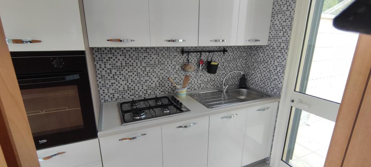 Casa Vacanze Il Sorriso Di Emi Torre Suda Ngoại thất bức ảnh